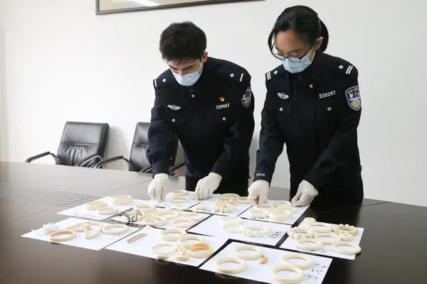 得一<a href='http://m.chinaepdmgranules.com' title='國際海運' >國際海運</a>